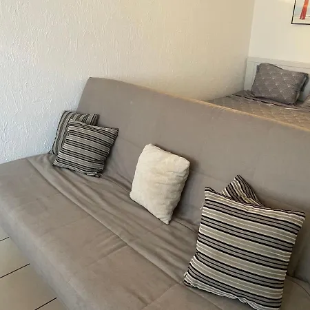 Grand 7 Minutes De La Et Climatise Sur Juan Les Pins Apartment