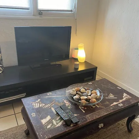 Grand 7 Minutes De La Et Climatise Sur Juan Les Pins 昂蒂布